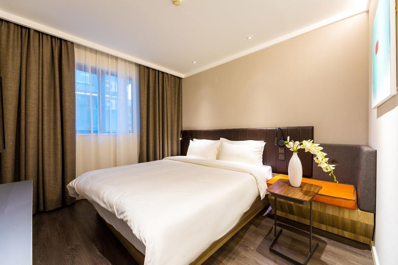 Hanting Premium Hotel Shanghai Dapu Bridge Riyueguang Shopping Mall Eksteriør bilde