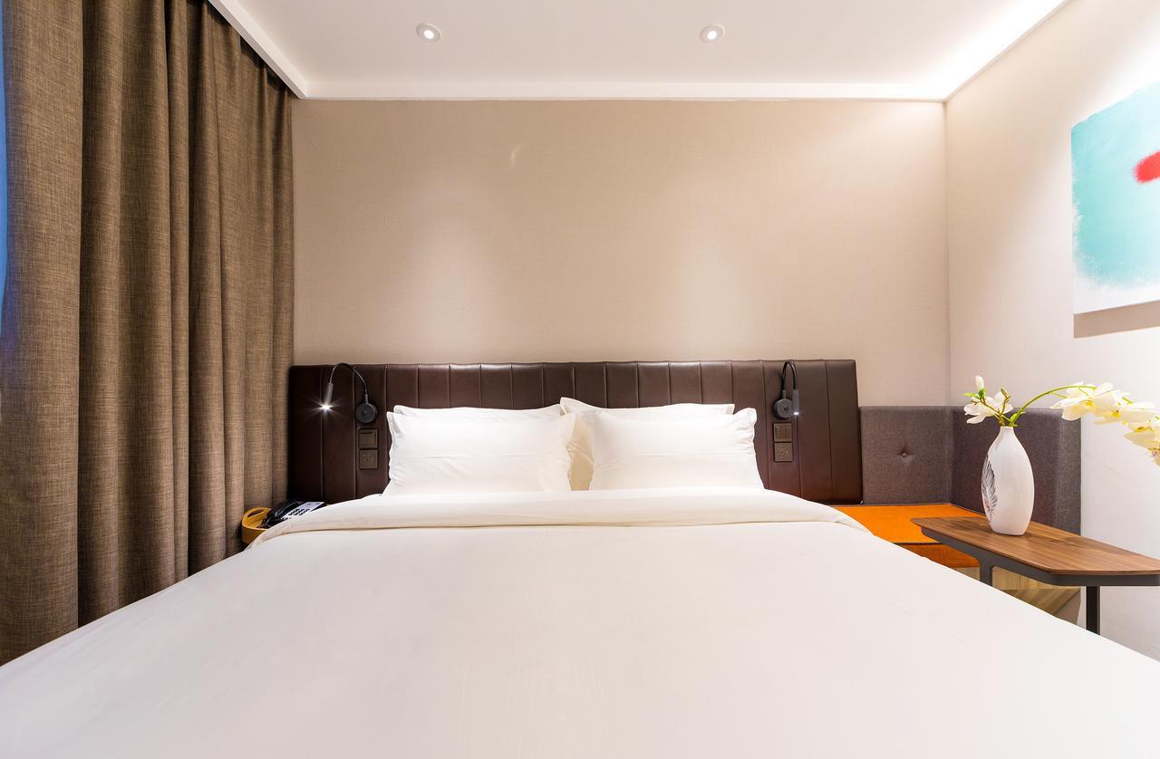Hanting Premium Hotel Shanghai Dapu Bridge Riyueguang Shopping Mall Eksteriør bilde
